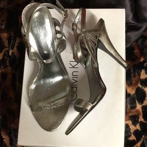 High heel metallic color light bronze